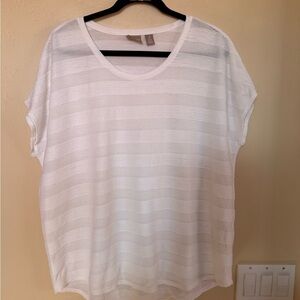 Chico's White Textured Short Sleeve Tee XL